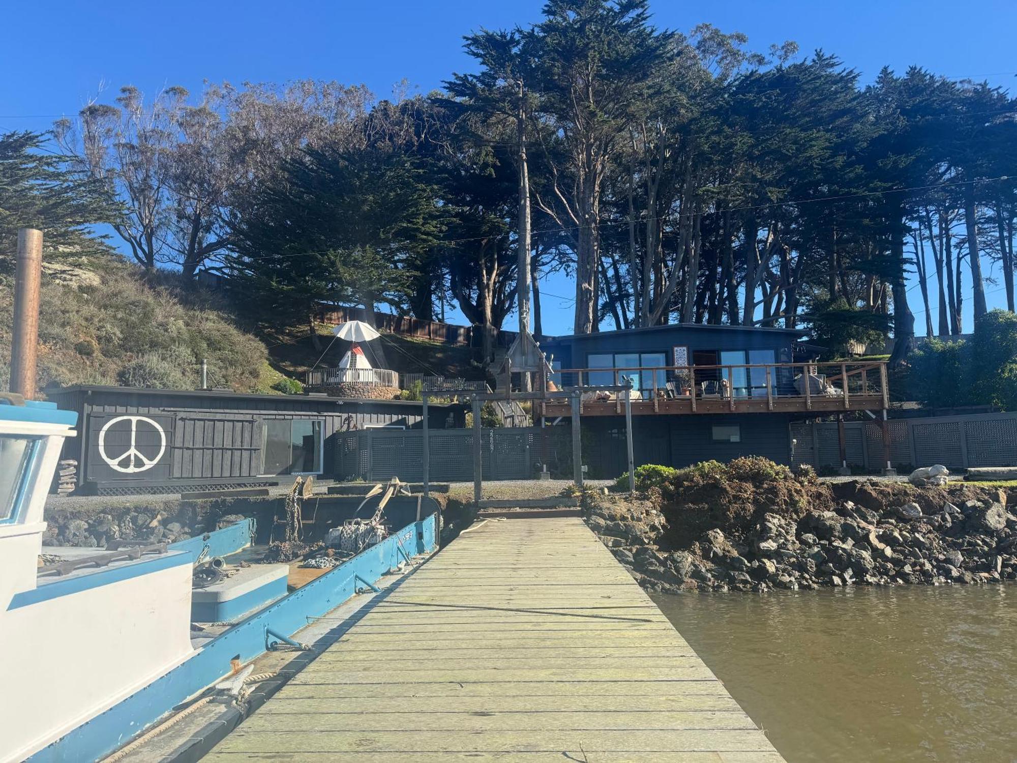 Hotel Carriage House Waterfront On Tomales Bay With Dock Marshall Exterior foto